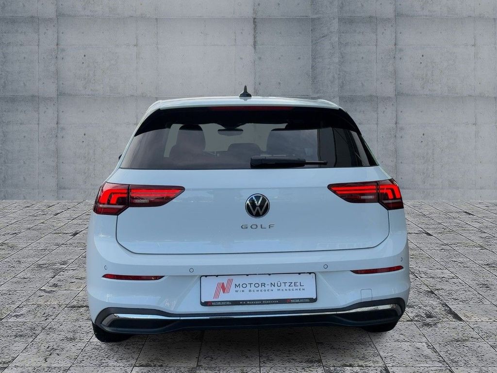 Volkswagen Golf 2025 г. Белый, пробег 10798 км