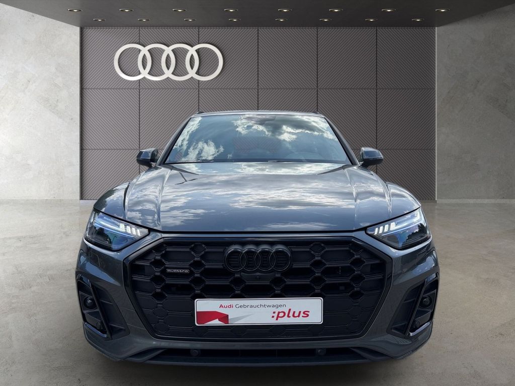 Audi Q5 2024 г. Серый, пробег 30119 км