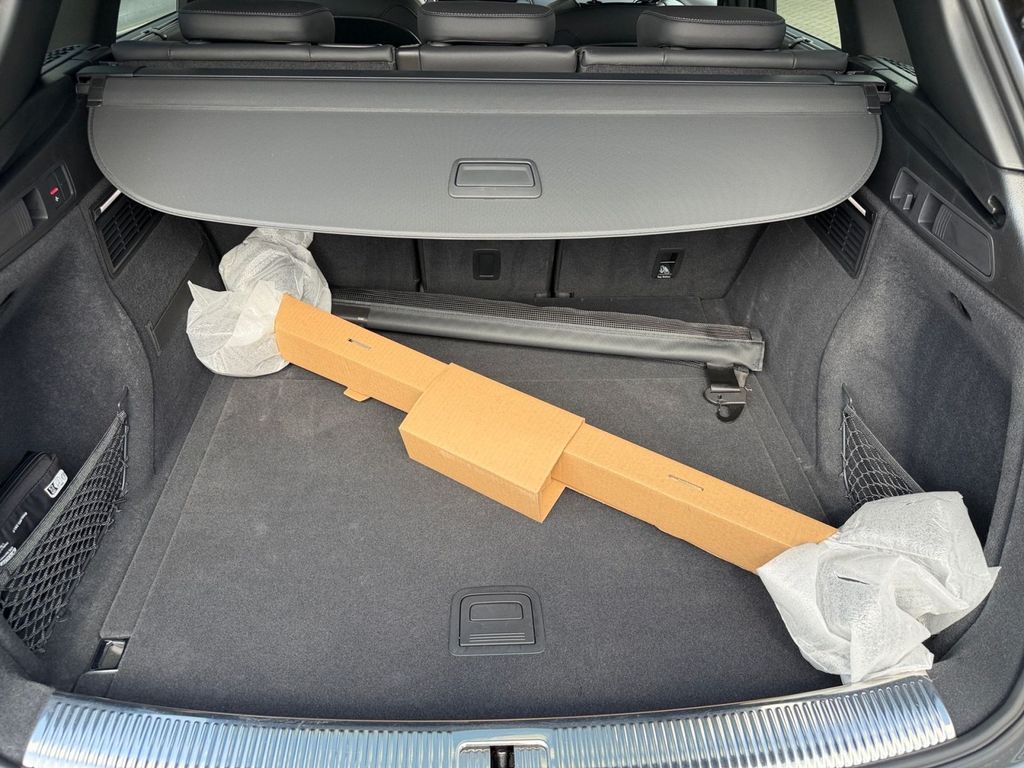 Audi Q5 2024 г. Серый, пробег 30119 км