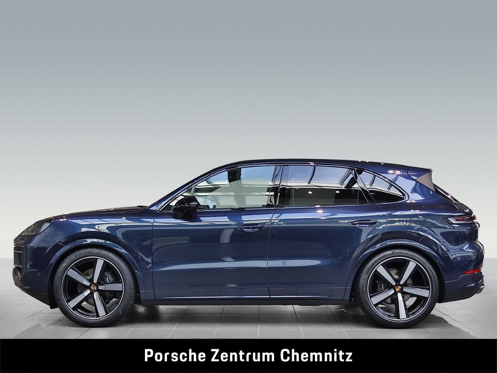 Porsche Cayenne 2025 г. Синий, пробег 12360 км
