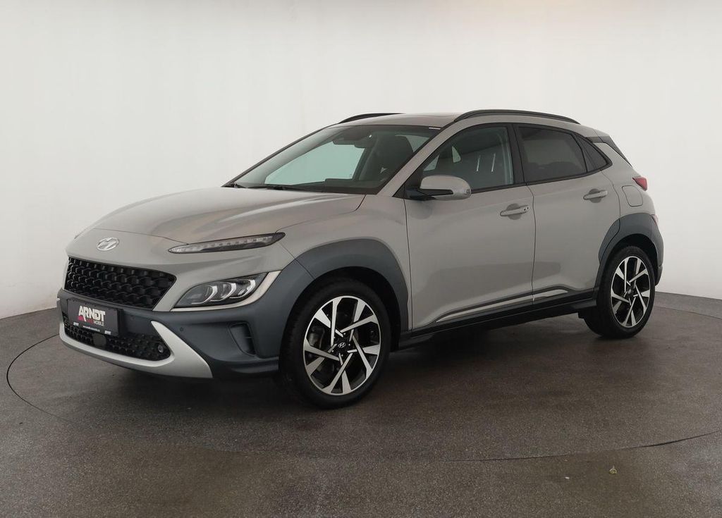 Hyundai Kona 2023 г. Серый, пробег 56500 км
