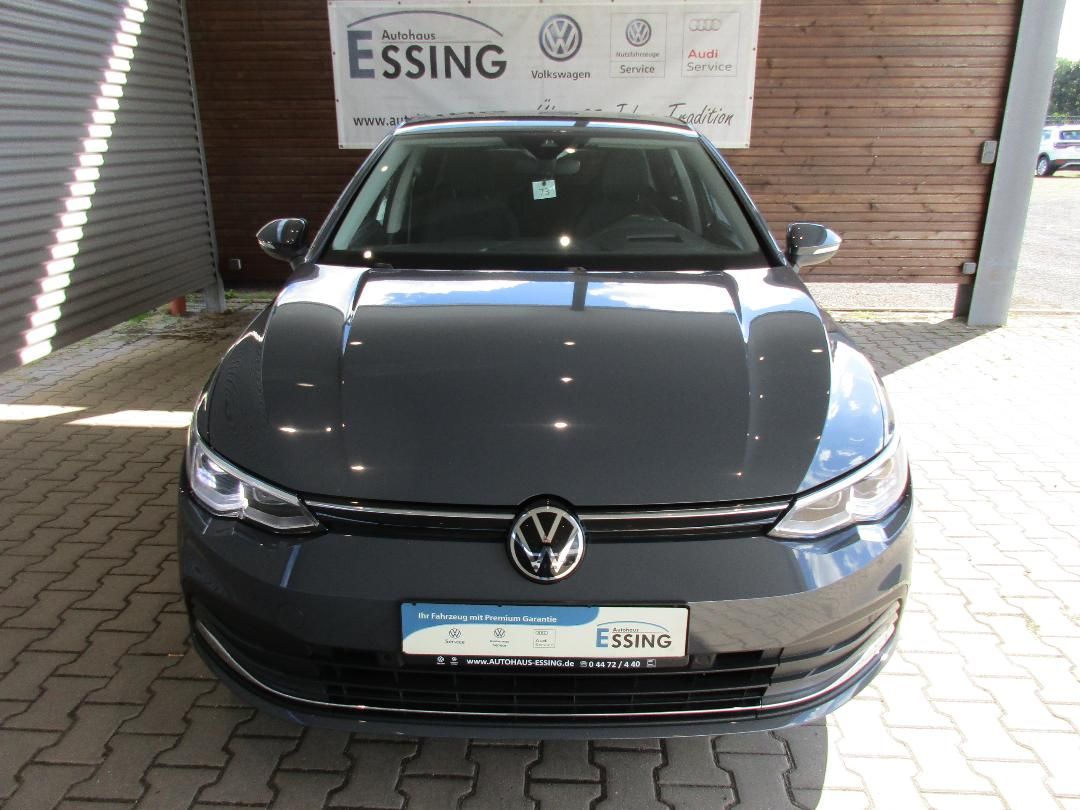 Volkswagen Golf 2022 г. Серый, пробег 45990 км