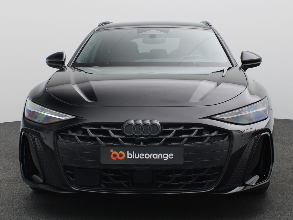 Audi A6 2025 г. Чёрный, пробег 22950 км