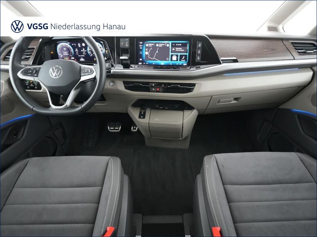 Volkswagen T7 MULTIVAN 2025 г. Чёрный, пробег 21197 км