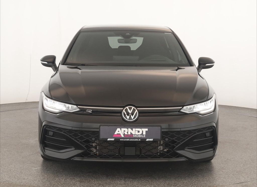 Volkswagen Golf 2025 г. Чёрный, пробег 42900 км