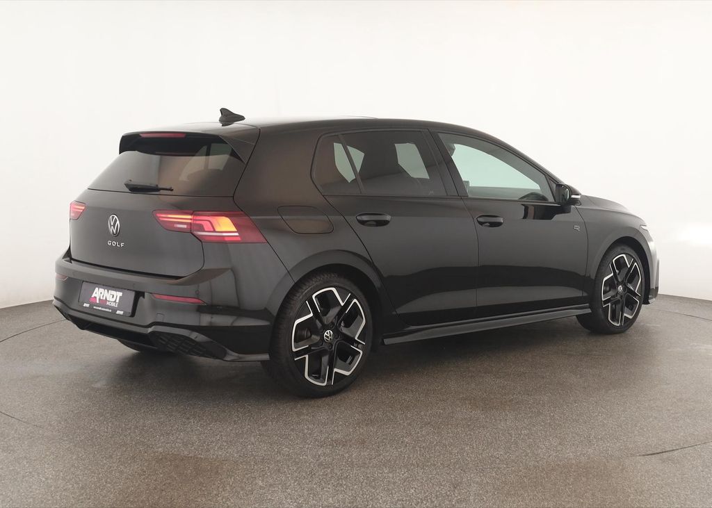 Volkswagen Golf 2025 г. Чёрный, пробег 42900 км