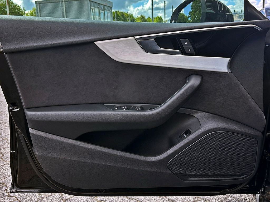 Audi S5 2024 г. Чёрный, пробег 20990 км