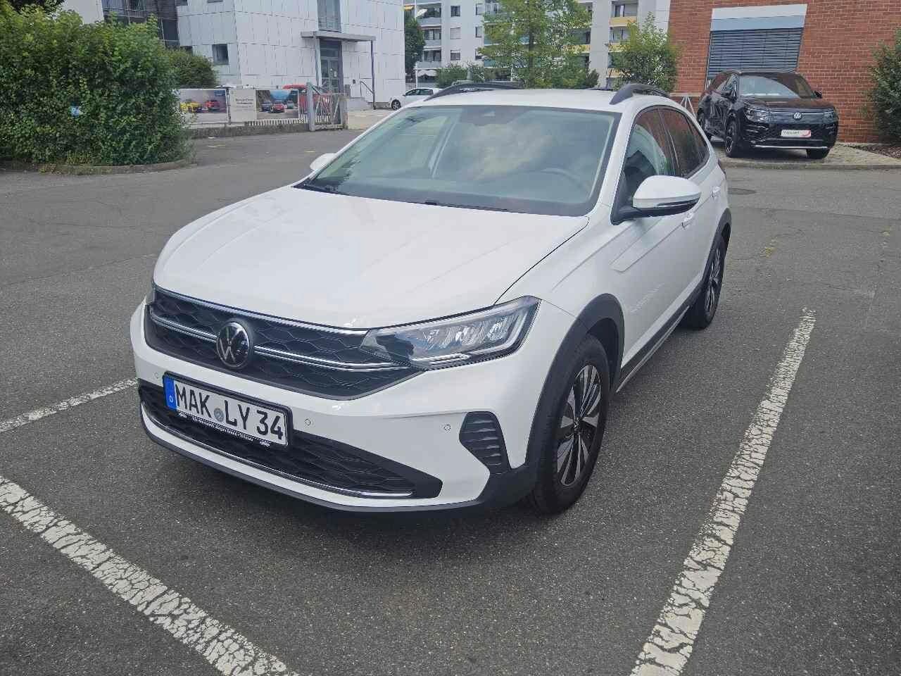 Volkswagen Taigo 2022 г. Белый, пробег 41600 км
