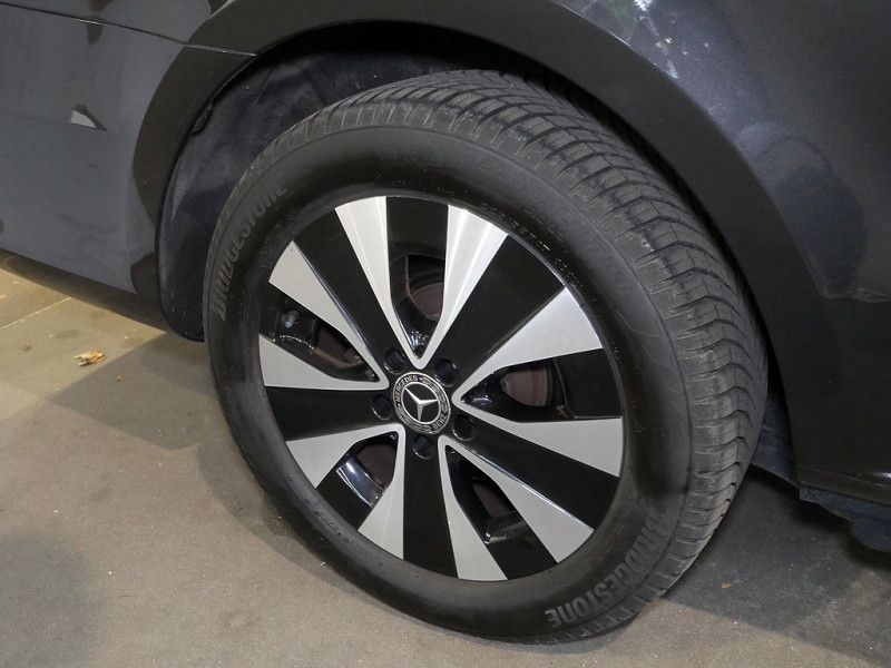 Mercedes-Benz V 220 2021 г. Серый, пробег 48080 км