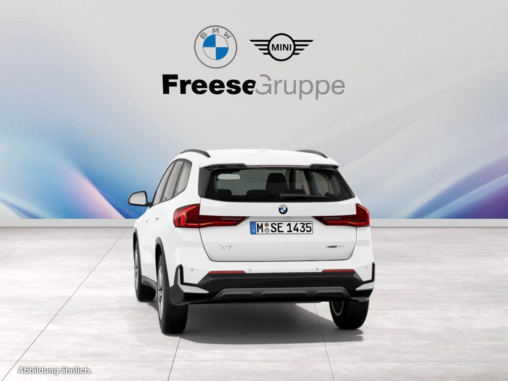 BMW X1 2023 г. Белый, пробег 23537 км