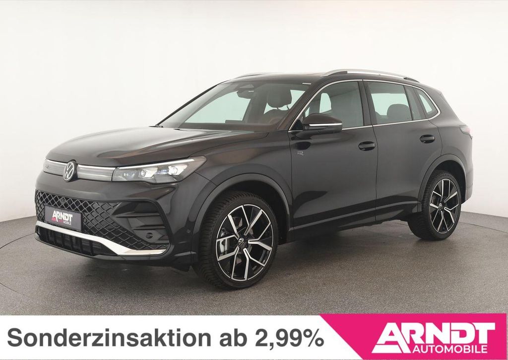 Volkswagen Tiguan 2024 г. Чёрный, пробег 38500 км