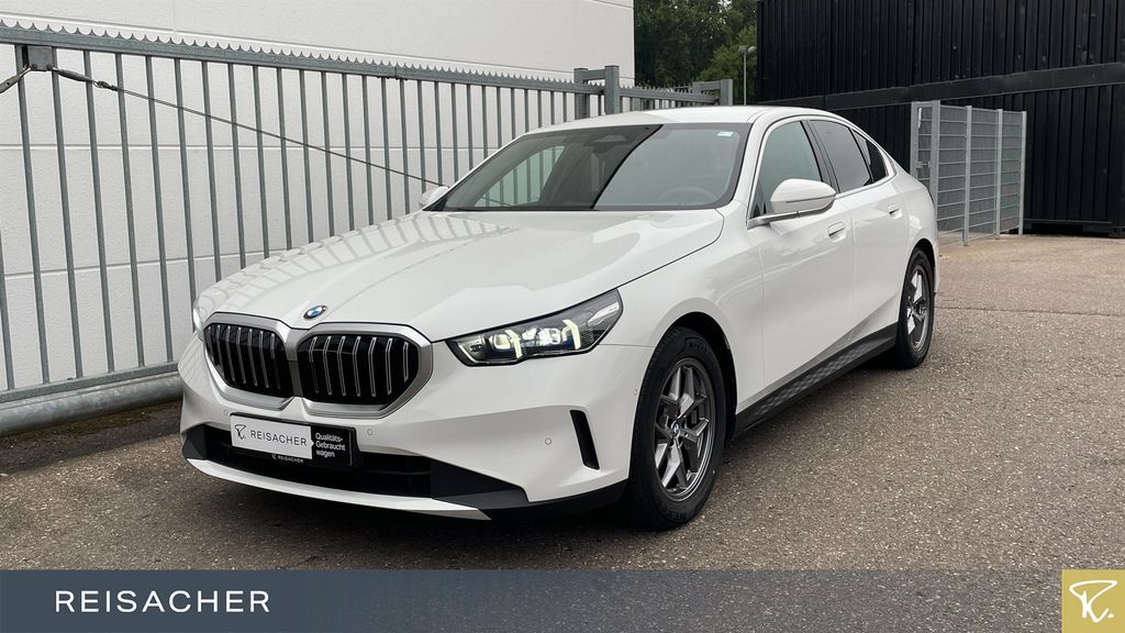 BMW 520 2024 г. Белый, пробег 21301 км