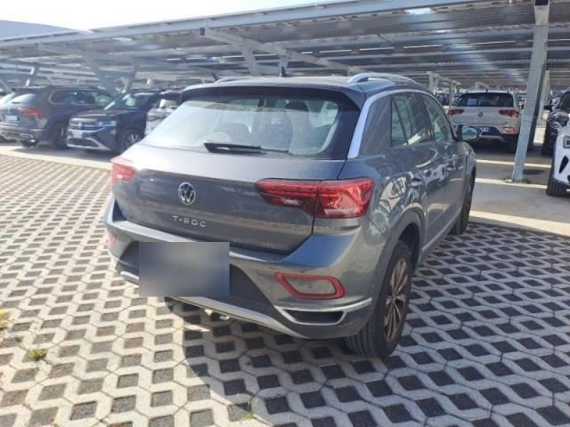 Volkswagen T-Roc 2023 г. Серый, пробег 24994 км