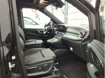 Mercedes-Benz V 300 2024 г. Чёрный, пробег 28000 км