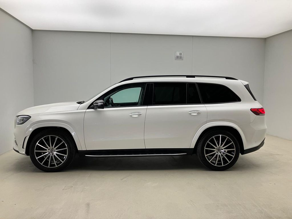 Mercedes-Benz GLS 450 2024 г. Белый, пробег 34953 км