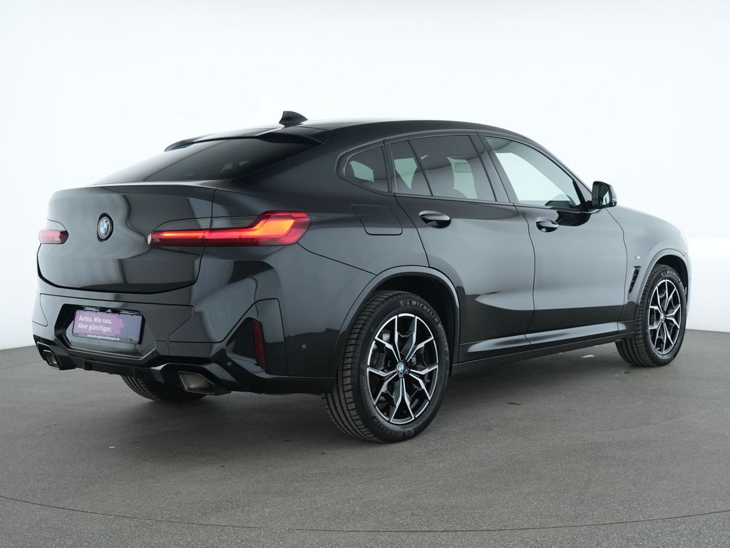 BMW X4 M 2023 г. Чёрный, пробег 32413 км