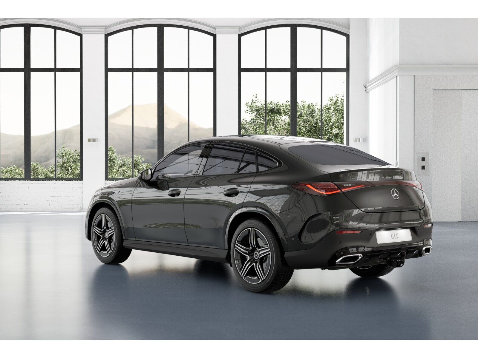 Mercedes-Benz GLC 300 2025 г. Серый, пробег 13233 км