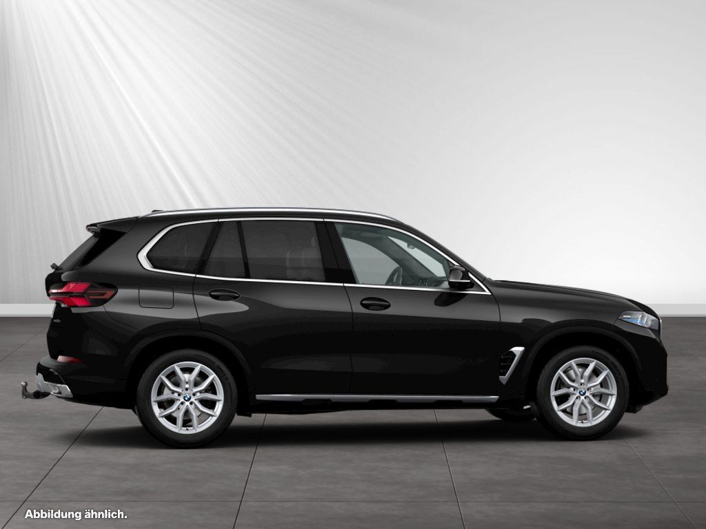 BMW X5 2025 г. Чёрный, пробег 19750 км