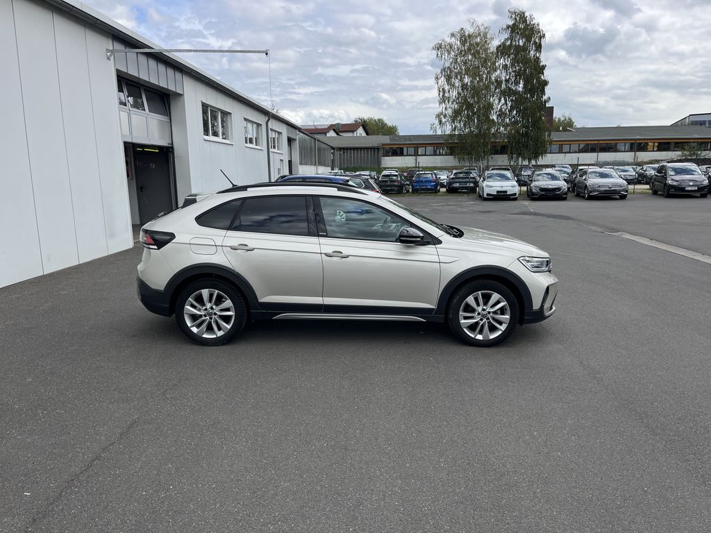 Volkswagen Taigo 2023 г. Серебристый, пробег 39987 км