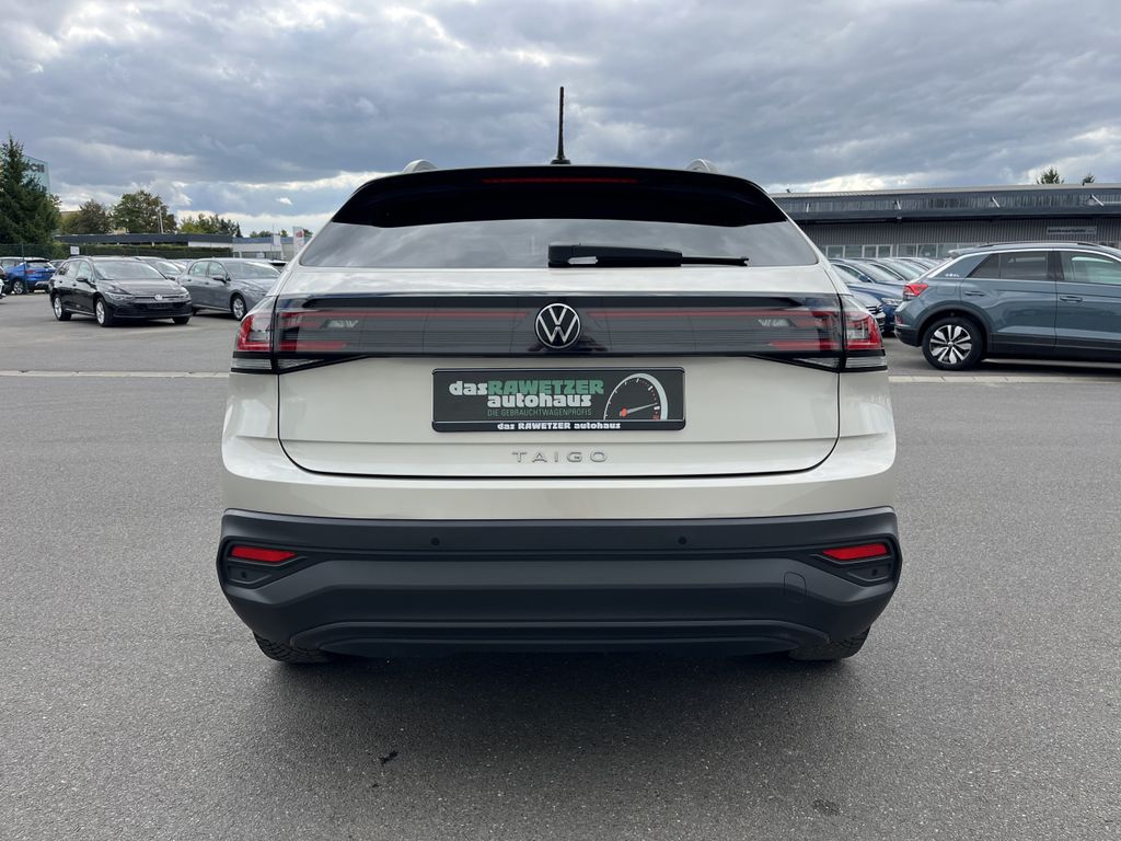 Volkswagen Taigo 2023 г. Серебристый, пробег 39987 км