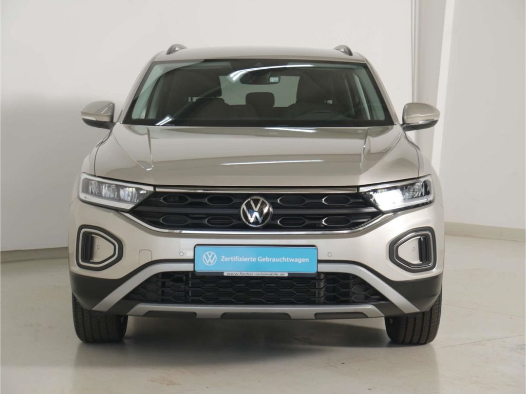Volkswagen T-Roc 2023 г. Серебристый, пробег 27969 км