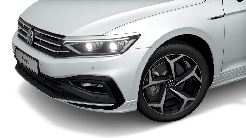 Volkswagen PASSAT VARIANT 2023 г. Белый, пробег 46400 км