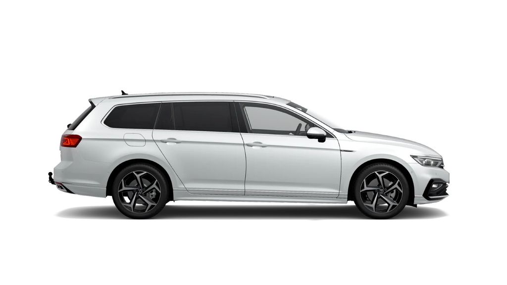 Volkswagen PASSAT VARIANT 2023 г. Белый, пробег 46400 км