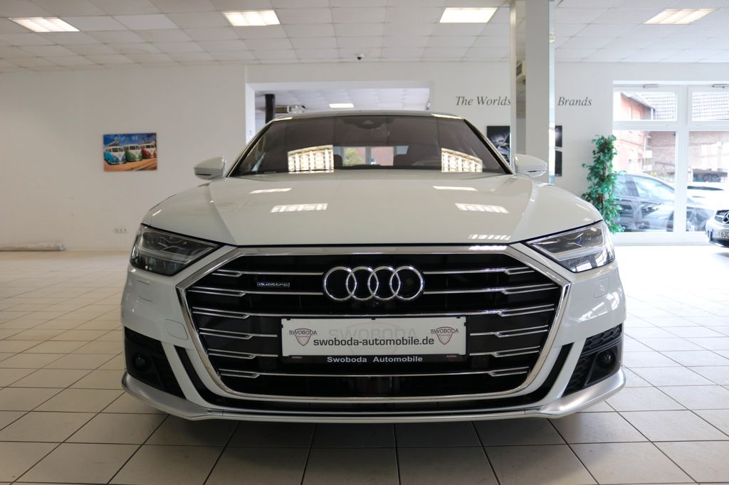 Audi A8 2021 г. Белый, пробег 43696 км