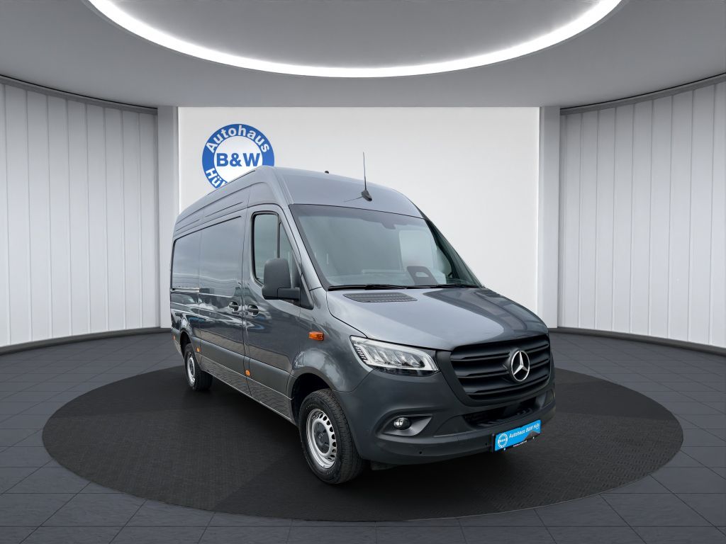 Mercedes-Benz SPRINTER 2024 г. Серый, пробег 44690 км