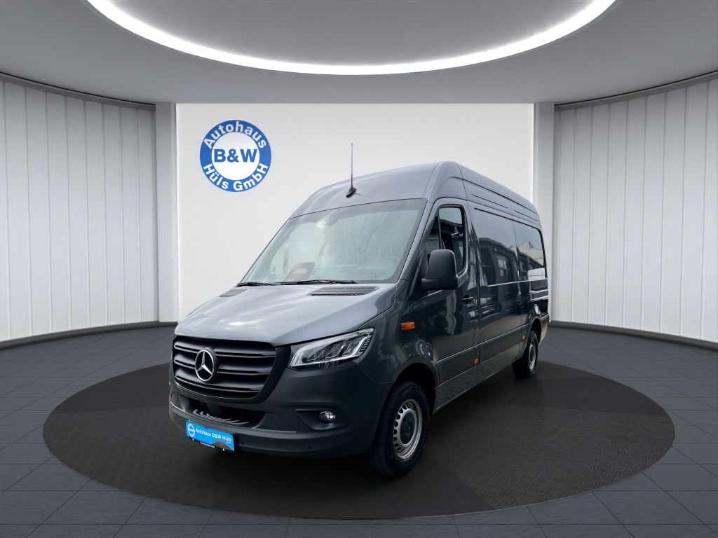 Mercedes-Benz SPRINTER 2024 г. Серый, пробег 44690 км