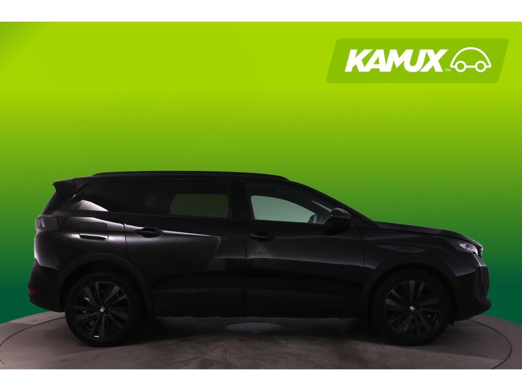 Peugeot 5008 2024 г. Чёрный, пробег 33746 км