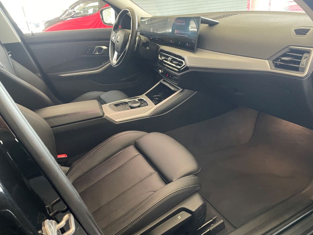 BMW 320 2023 г. Чёрный, пробег 46946 км