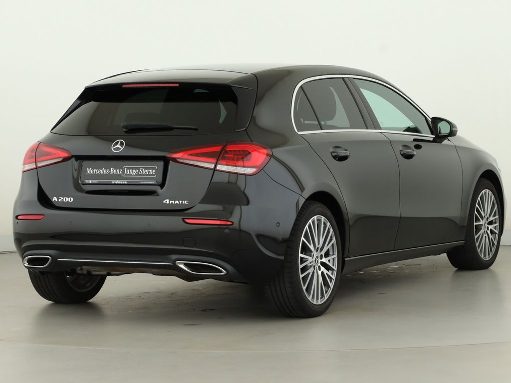 Mercedes-Benz A 200 2022 г. Чёрный, пробег 54997 км