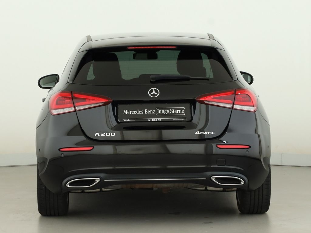 Mercedes-Benz A 200 2022 г. Чёрный, пробег 54997 км