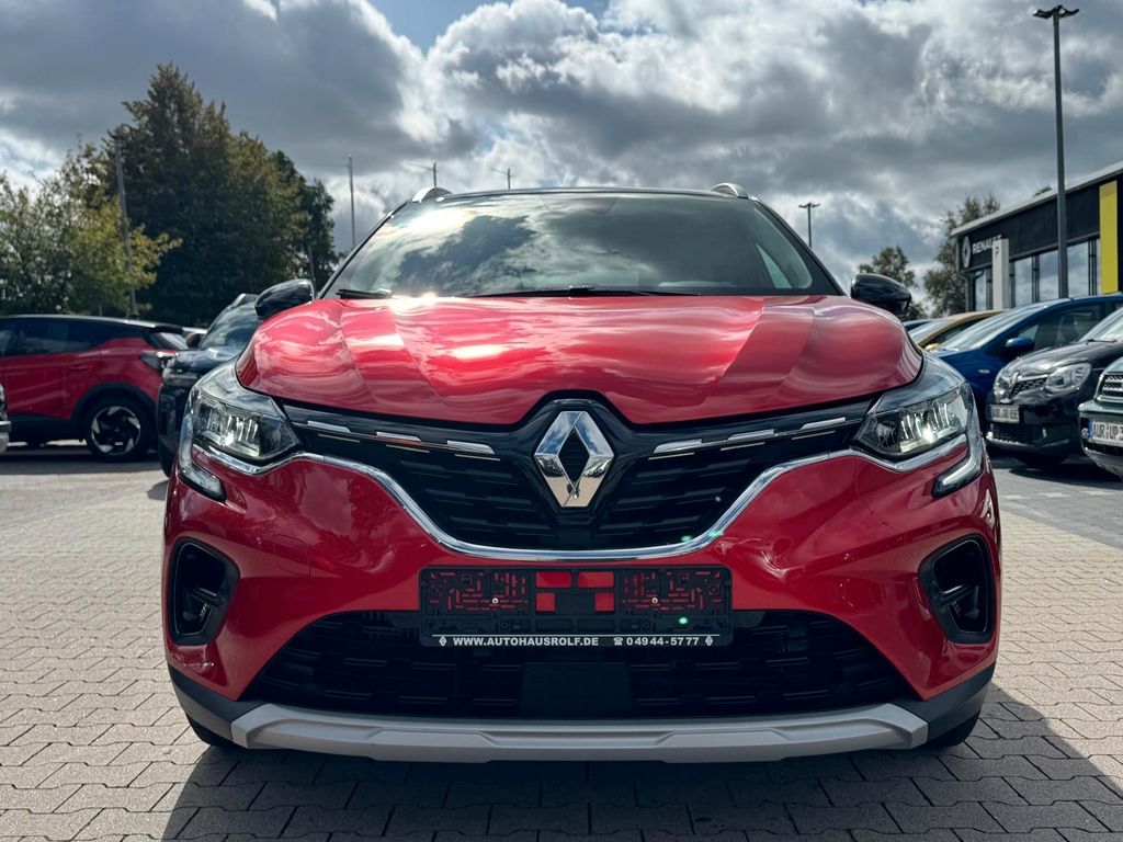 Renault Captur 2021 г. Красный, пробег 57600 км