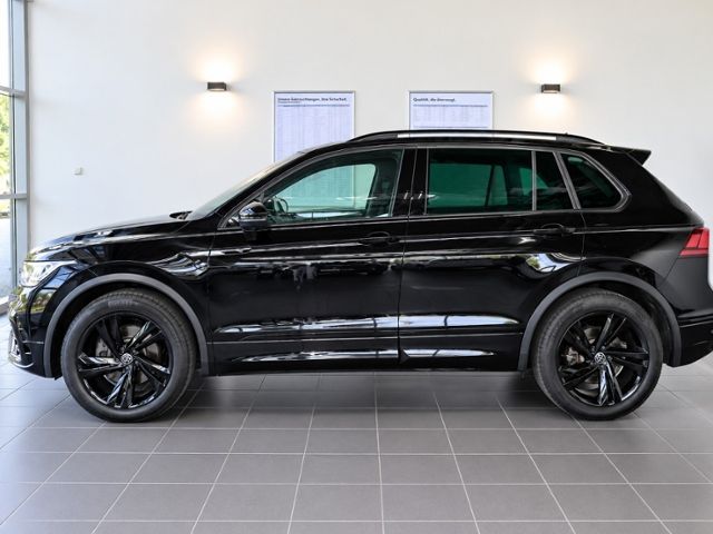 Volkswagen Tiguan 2022 г. Чёрный, пробег 44624 км