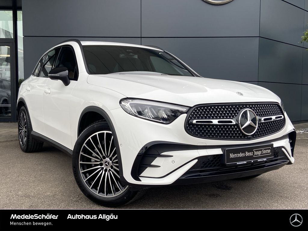 Mercedes-Benz GLC 200 2025 г. Белый, пробег 12655 км