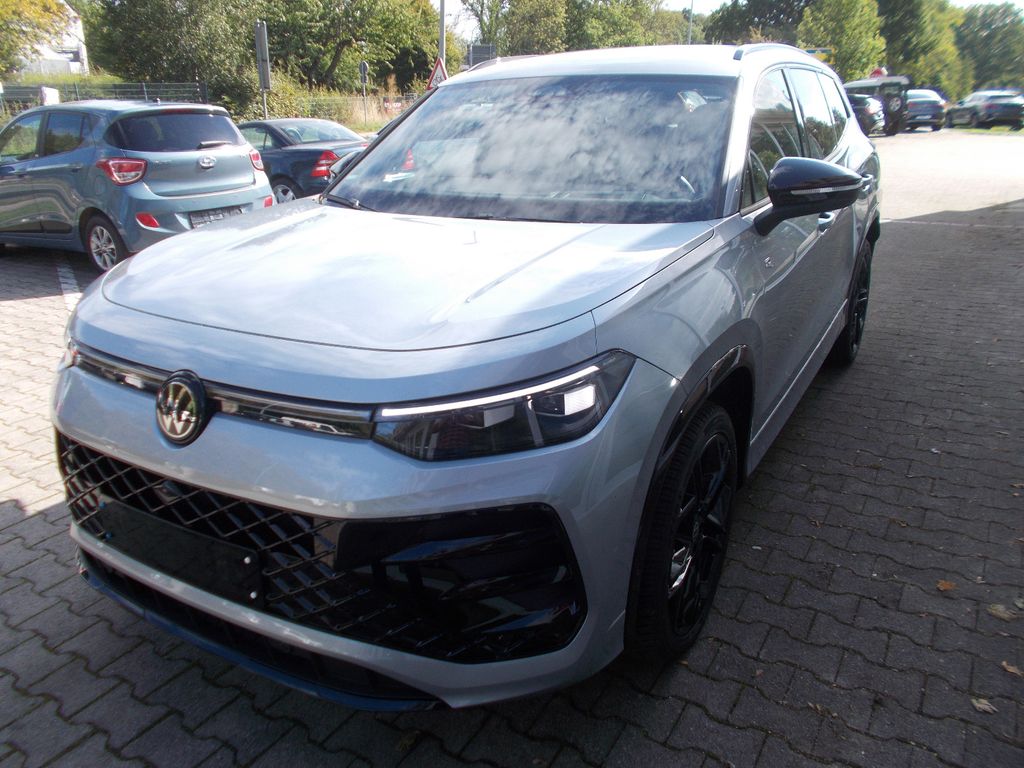 Volkswagen Tayron 2025 г. Серебристый, пробег 14050 км
