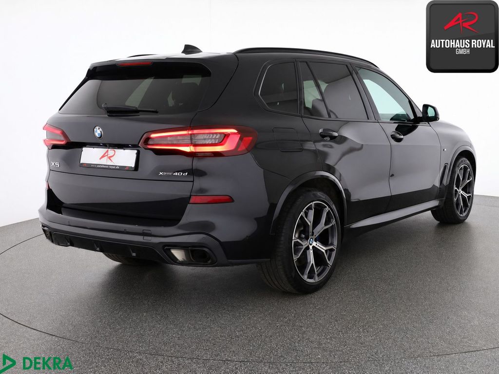 BMW X5 2023 г. Чёрный, пробег 49998 км