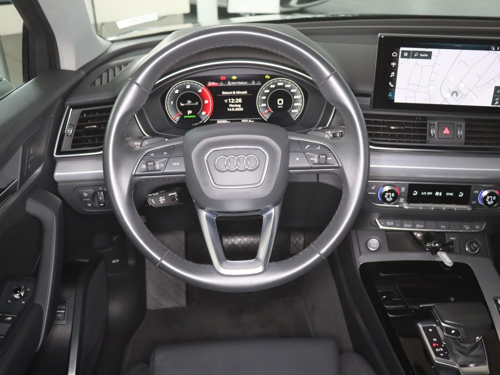Audi Q5 2021 г. Чёрный, пробег 39370 км