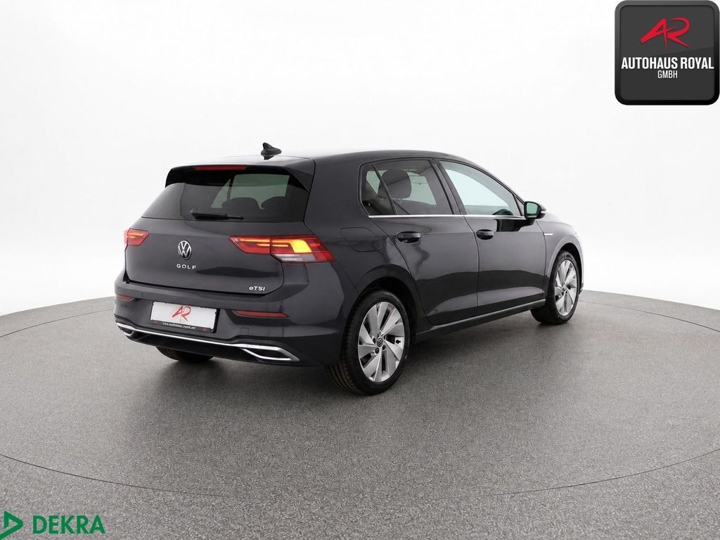 Volkswagen Golf 2024 г. Серый, пробег 28081 км