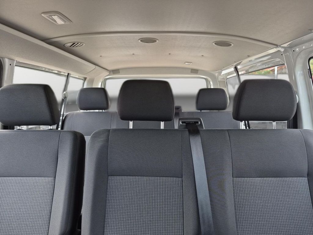 Volkswagen 8 series 2025 г. Белый, пробег 16600 км