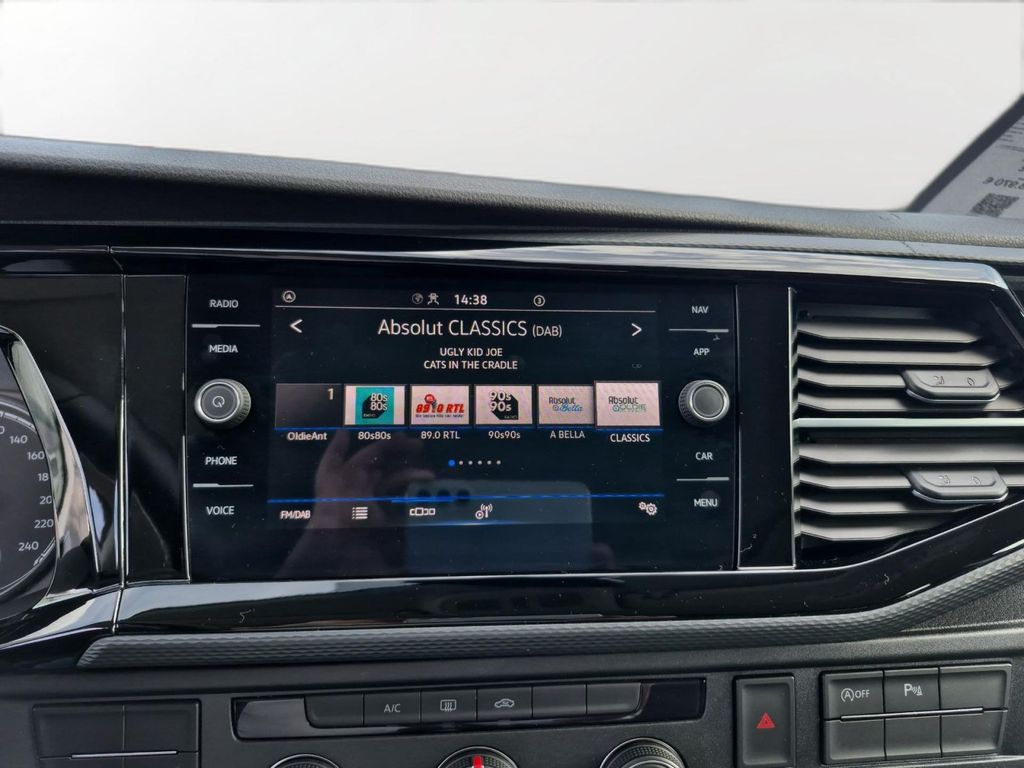 Volkswagen 8 series 2025 г. Белый, пробег 16600 км