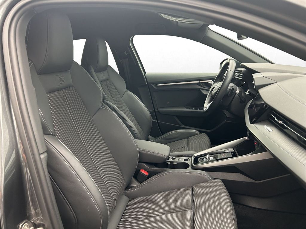 Audi A3 2022 г. Серый, пробег 47635 км