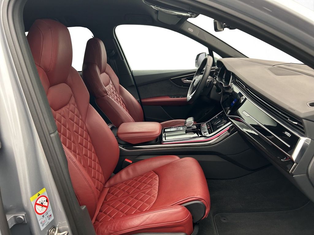 Audi SQ7 2022 г. Серебристый, пробег 41570 км
