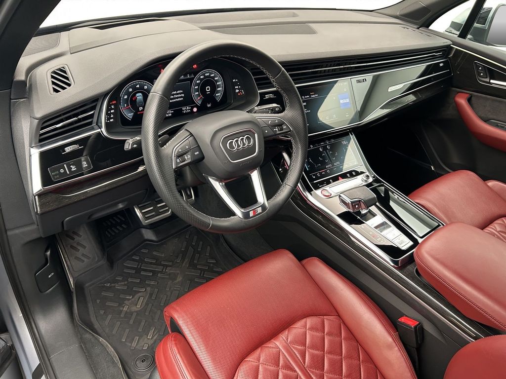 Audi SQ7 2022 г. Серебристый, пробег 41570 км
