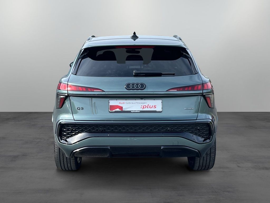 Audi Q3 2026 г. Зелёный, пробег 14000 км