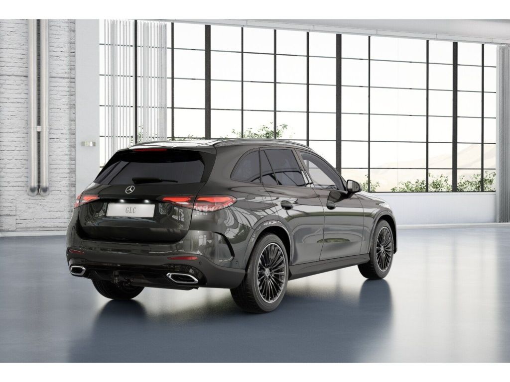 Mercedes-Benz GLC 300 2025 г. Серый, пробег 6566 км