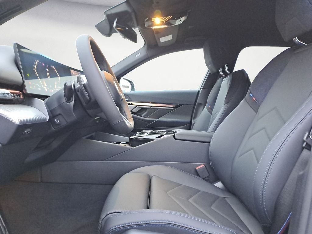 BMW 520 2026 г. Белый, пробег 11500 км