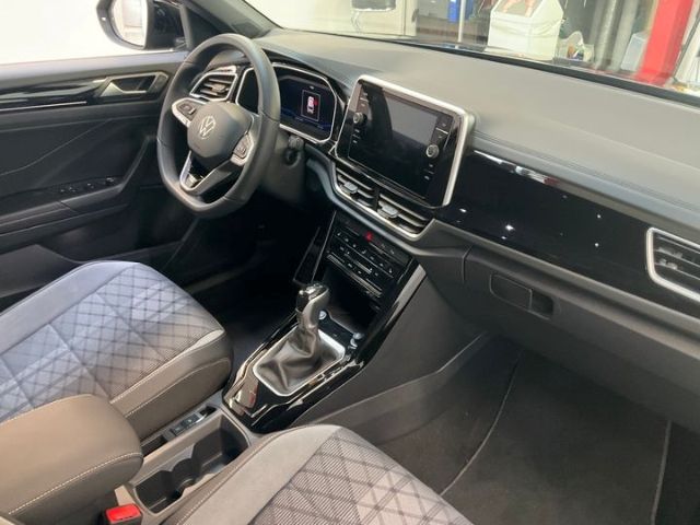 Volkswagen T-Roc 2025 г. Чёрный, пробег 20167 км